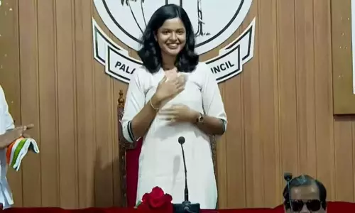 Diya Pulickakandam takes charge as Pala Municipality Chairperson; becomes country’s youngest civic body chief