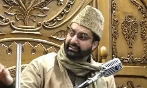 Mirwaiz removes Hurriyat title from X handle, citing verbal directive from admin