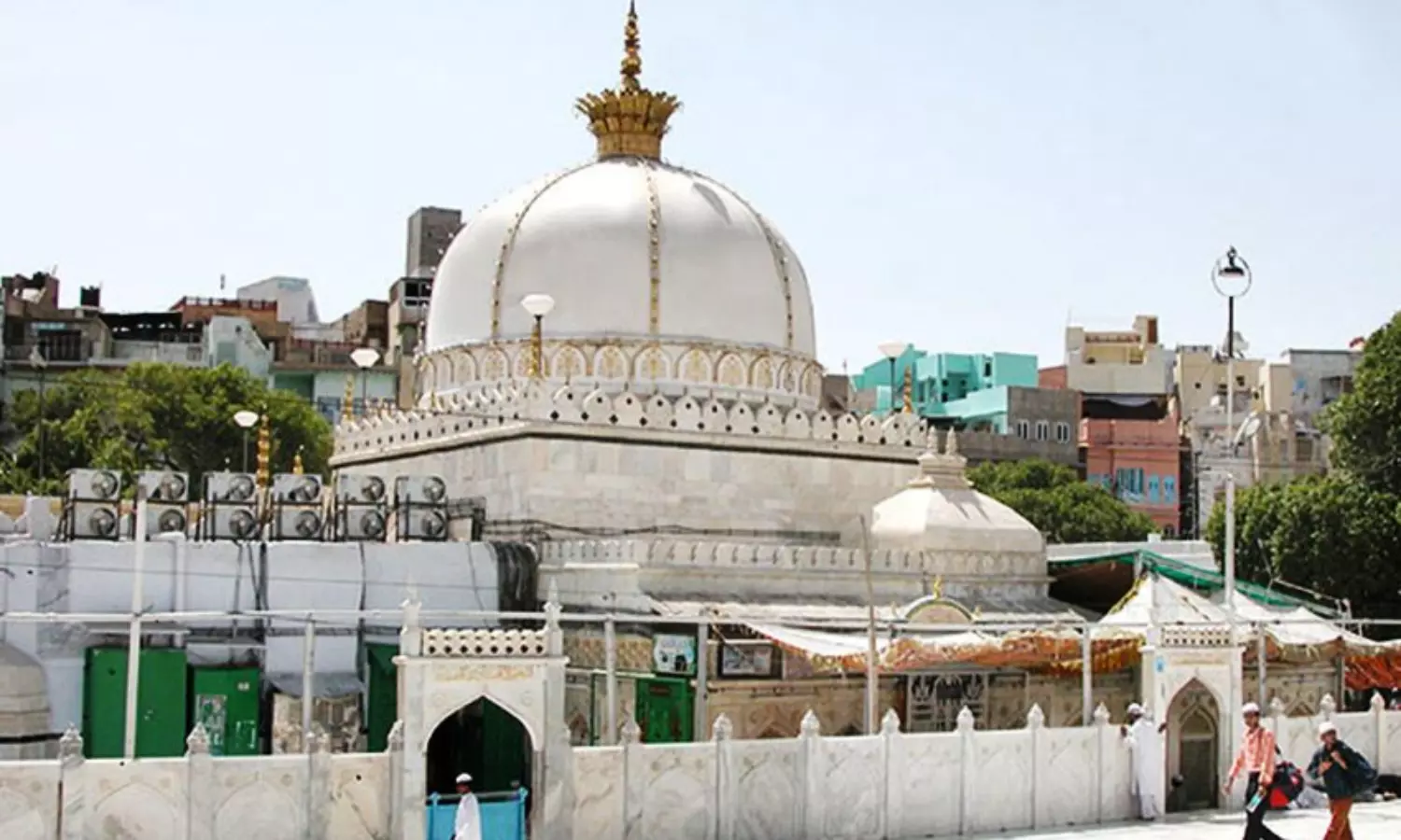 Ajmer Dargah admin condemns atrocities on Hindus in Bangladesh