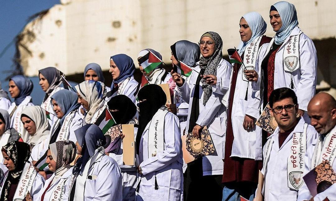 168 Gazan doctors complete medical training in Gaza braving genocide