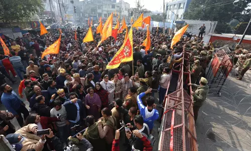 Jammu: Protests outside Lok Bhavan, LG’s effigy burnt over MBBS admission row