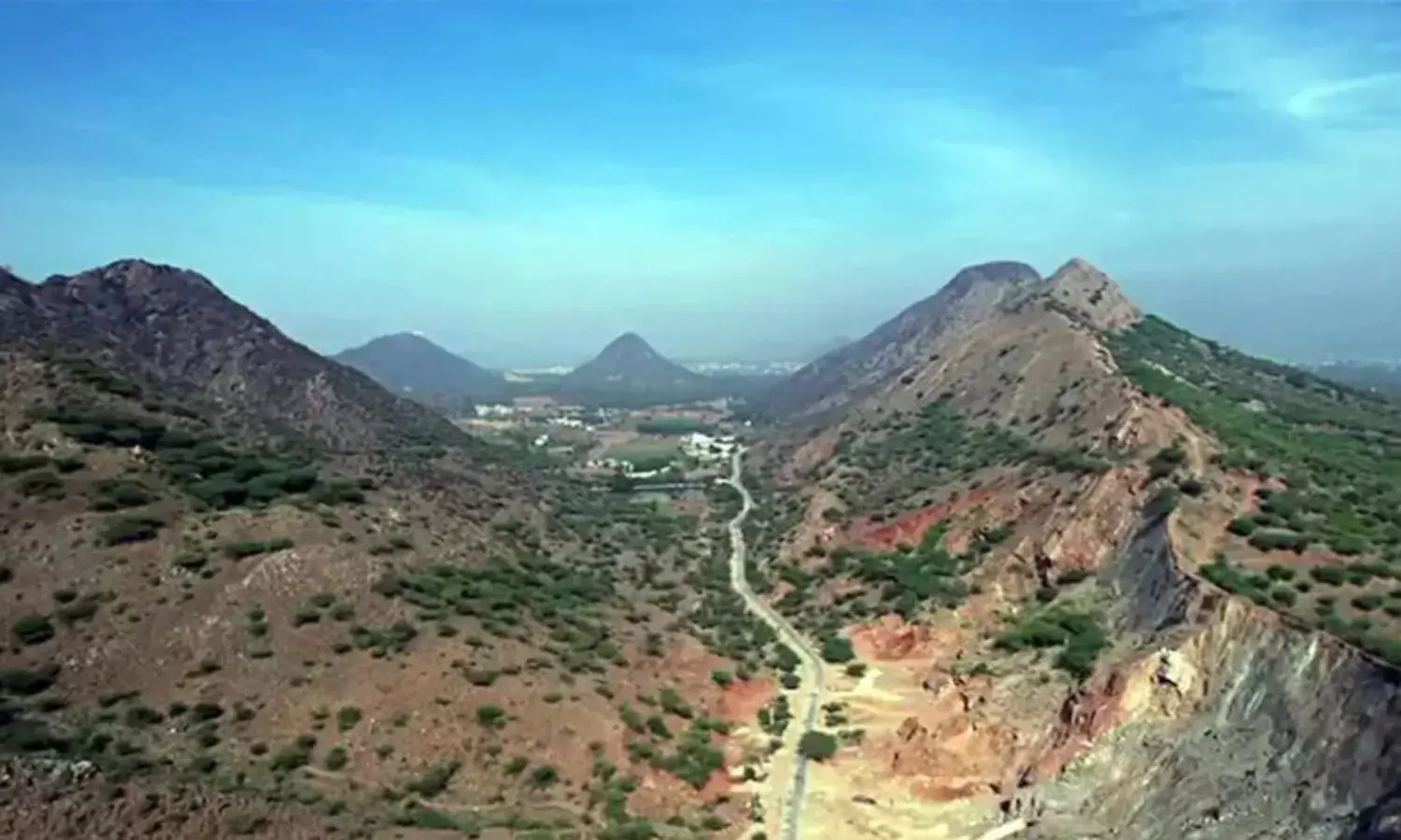 Modi govt opening real estate to hurt Aravalli range more: Congress