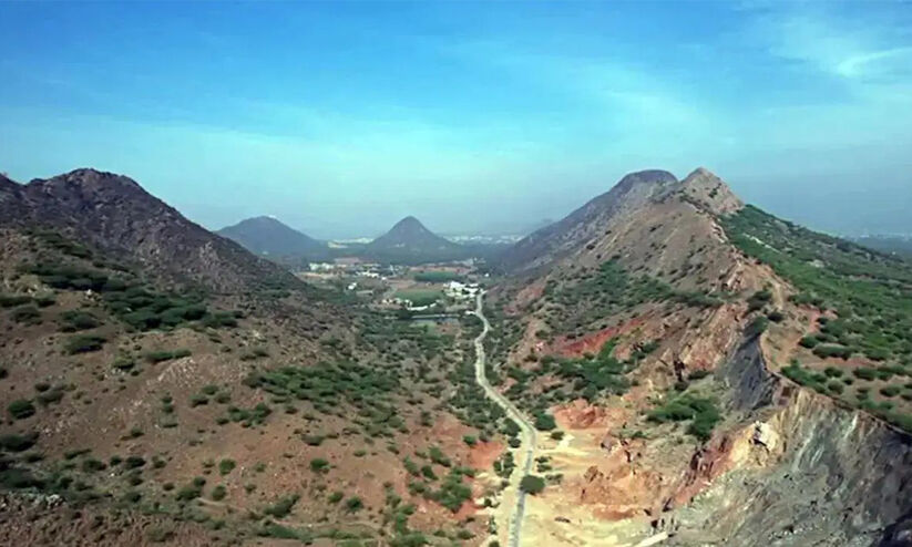 Modi govt opening real estate to hurt Aravalli range more: Congress