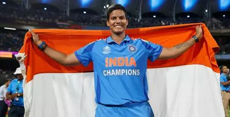 Deepti remains at No.1 in ICC Womens T20I rankings; Shafali, Renuka rise Deepti remains at No.1 in ICC Womens T20I rankings; Shafali, Renuka rise