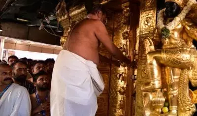 Political row over Sabarimala gold theft probe as CPI-M Minister counters Satheesan Political row over Sabarimala gold theft probe as CPI-M Minister counters Satheesan