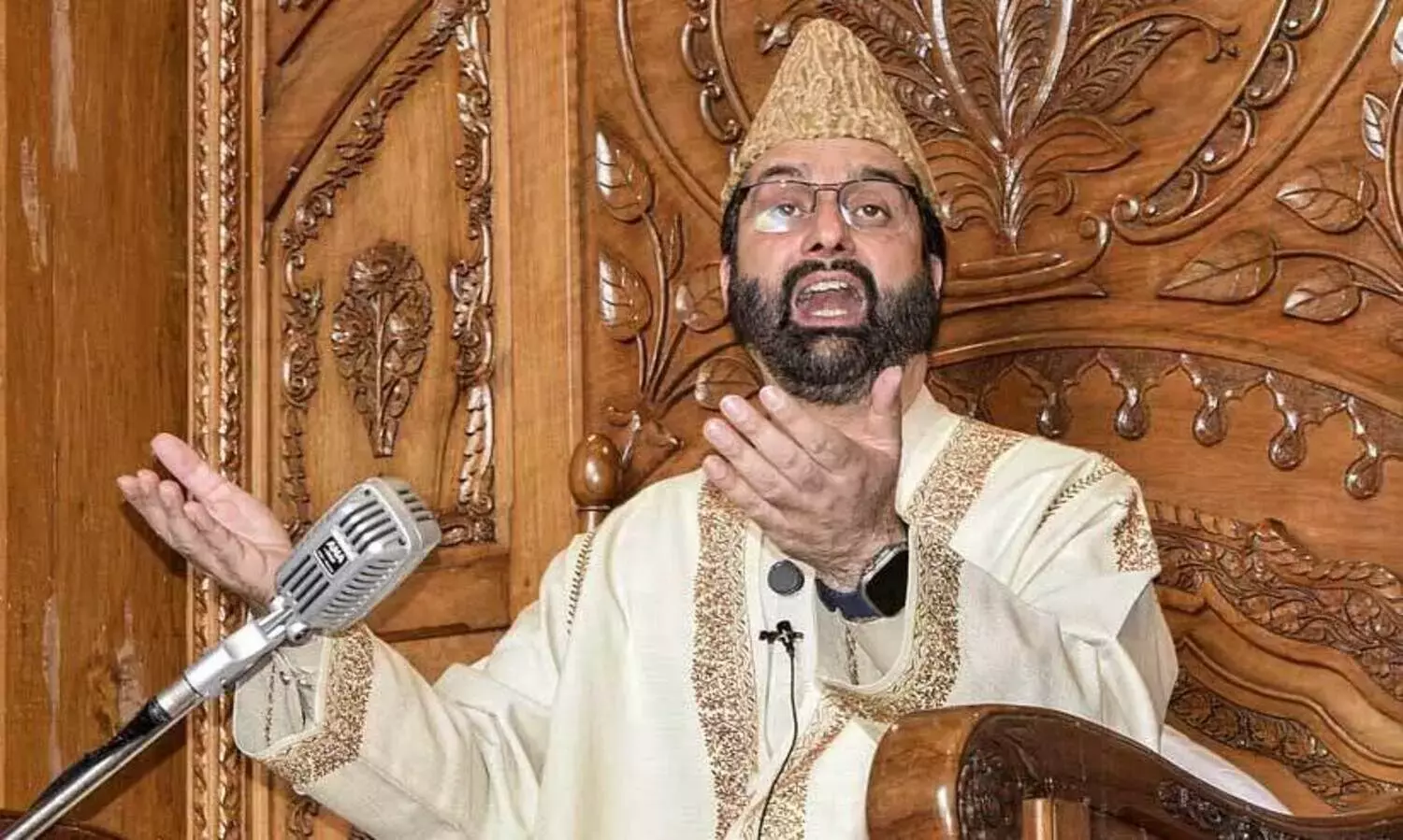 Centre’s unilateral 2019 decisions on J&K didn’t end conflict: Mirwaiz