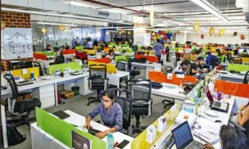 Supreme Court asks Centre to consider revising EPF wage ceiling of ₹15,000