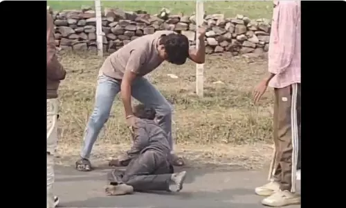 Consumed beef: Hindutva extremists brutally assault an elderly man