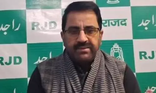 RJD condemns Bihar jewellers decision to restrict entry of customers with covered faces RJD condemns Bihar jewellers decision to restrict entry of customers with covered faces