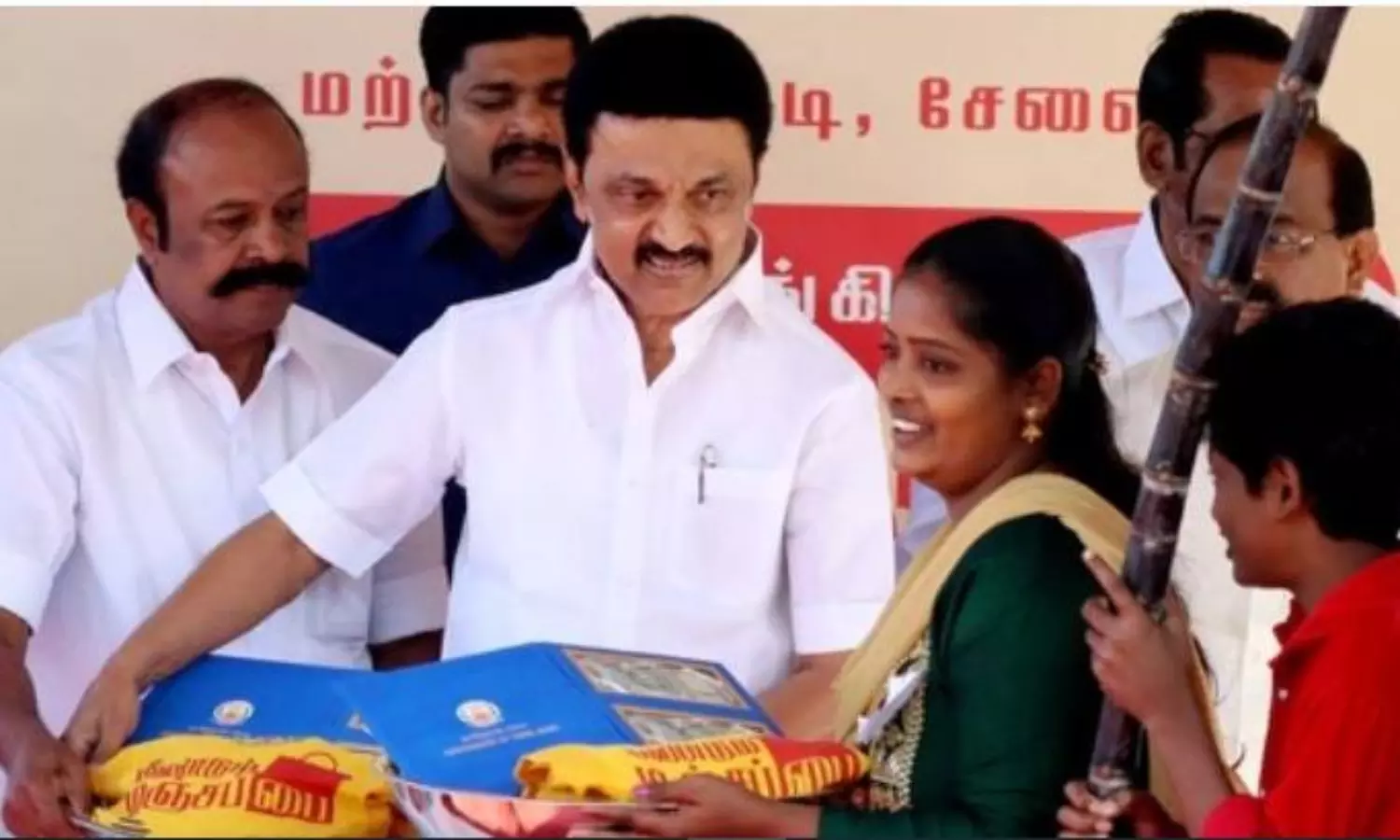 Pongal gift: Stalin launching today Rs 3,000 in cash, foodstuff to 2 crore ration card holders