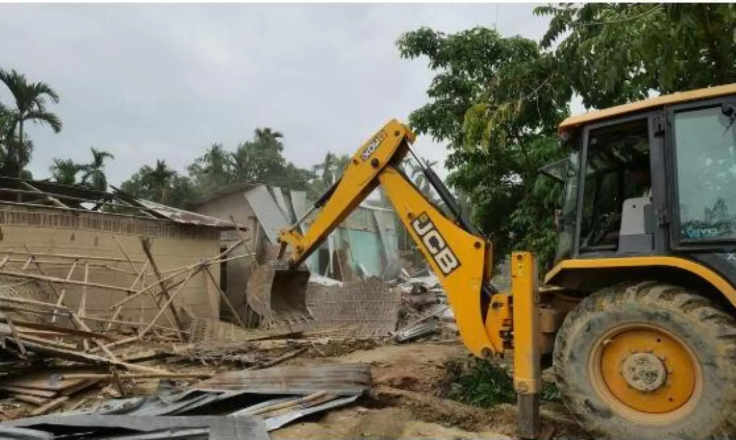 Over 1,200 Bengali Muslim homes demolished in Assam during eviction drive