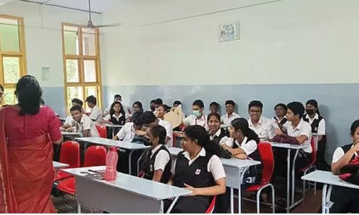 No backbenchers, lighter schoolbags next academic year: Kerala government No backbenchers, lighter schoolbags next academic year: Kerala government