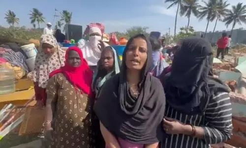 Poor people, yet again, thrown onto streets in Bengaluru after demolition without prior notice Poor people, yet again, thrown onto streets in Bengaluru after demolition without prior notice