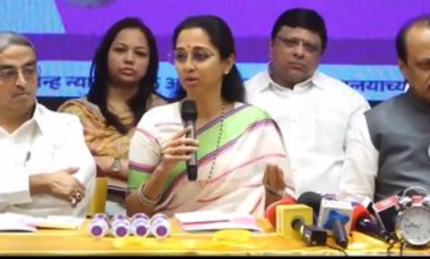 Ajit Pawar, Supriya Sule reconcile; share political stage to release manifesto