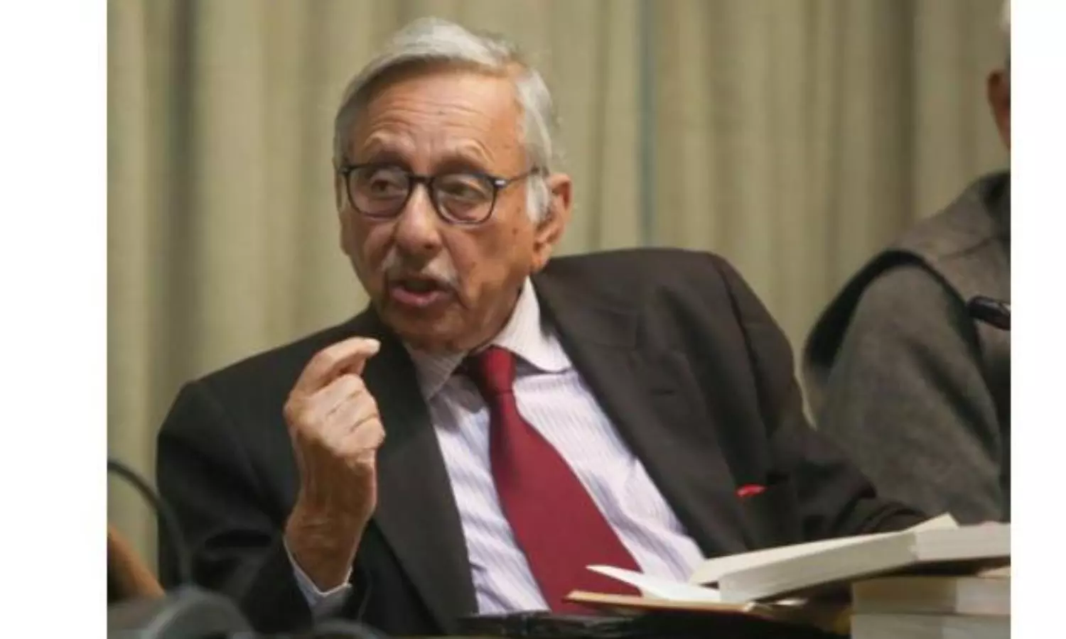 Cong doesnt love Hindus: BJP hits back at Mani Shankar Aiyars Hindutva remarks