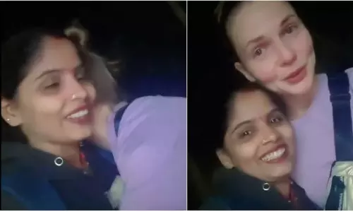 Netizens salute woman Rapido Rider for helping foreign tourist back to hotel