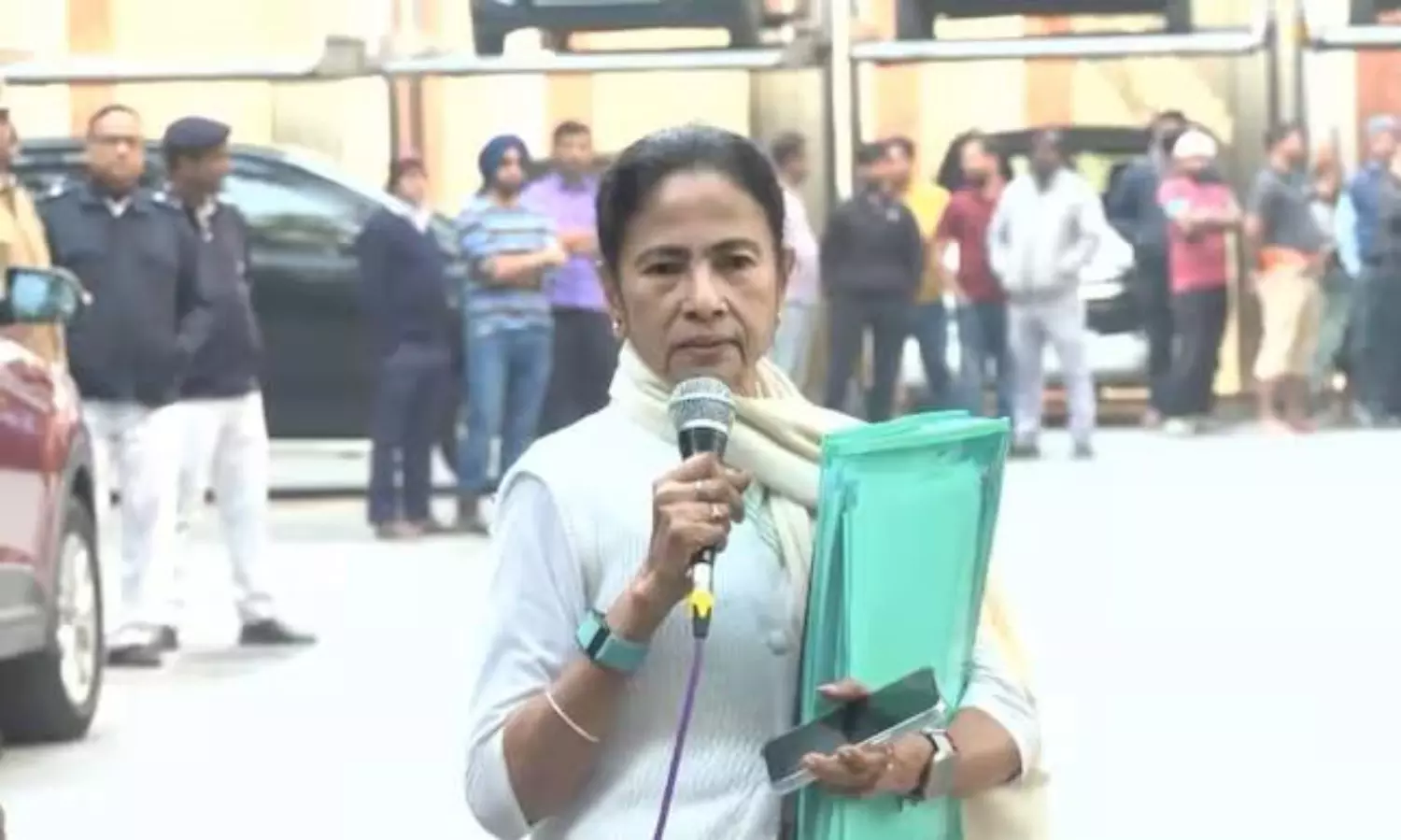 Calcutta HC to hear crucial petitions on ED raids at I-PAC office today