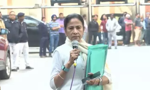 Calcutta HC to hear crucial petitions on ED raids at I-PAC office today