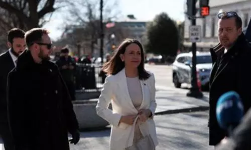 Venezuelas Machado presents her Nobel Peace Prize to Trump; he says ‘great honour’