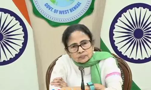 ECI selectively targeting minority voters in Bengal: Mamata Banerjee