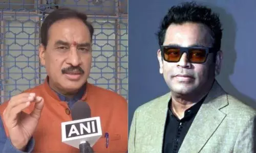 VHP leader urges AR Rahman ghar wapsi to Hinduism for more Bollywood work