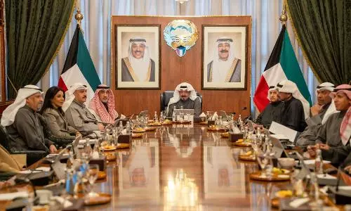 Kuwait Cabinet welcomes US President invitation to Amir on Board of Peace efforts