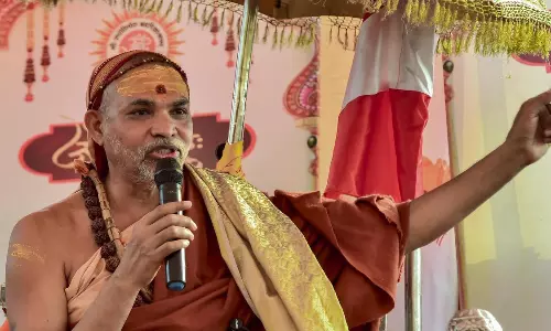 Controversy in UP as administration challenges Swami Avimukteshwaranand’s use of ‘Shankaracharya’ title Controversy in UP as administration challenges Swami Avimukteshwaranand’s use of ‘Shankaracharya’ title