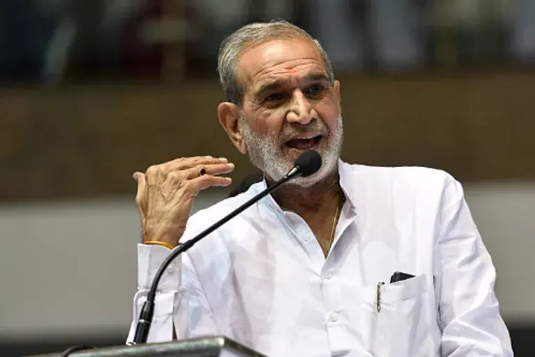 Delhi court acquits Sajjan Kumar in 1984 anti-Sikh riots cases