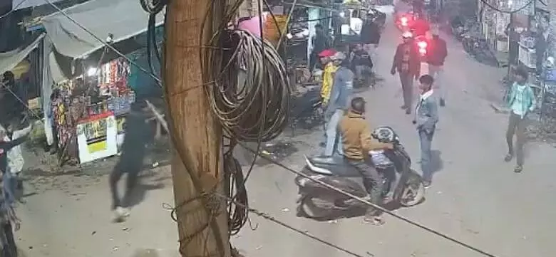 Muslim youth beaten in Agra after being asked religion; no communal angle says police Muslim youth beaten in Agra after being asked religion; no communal angle says police