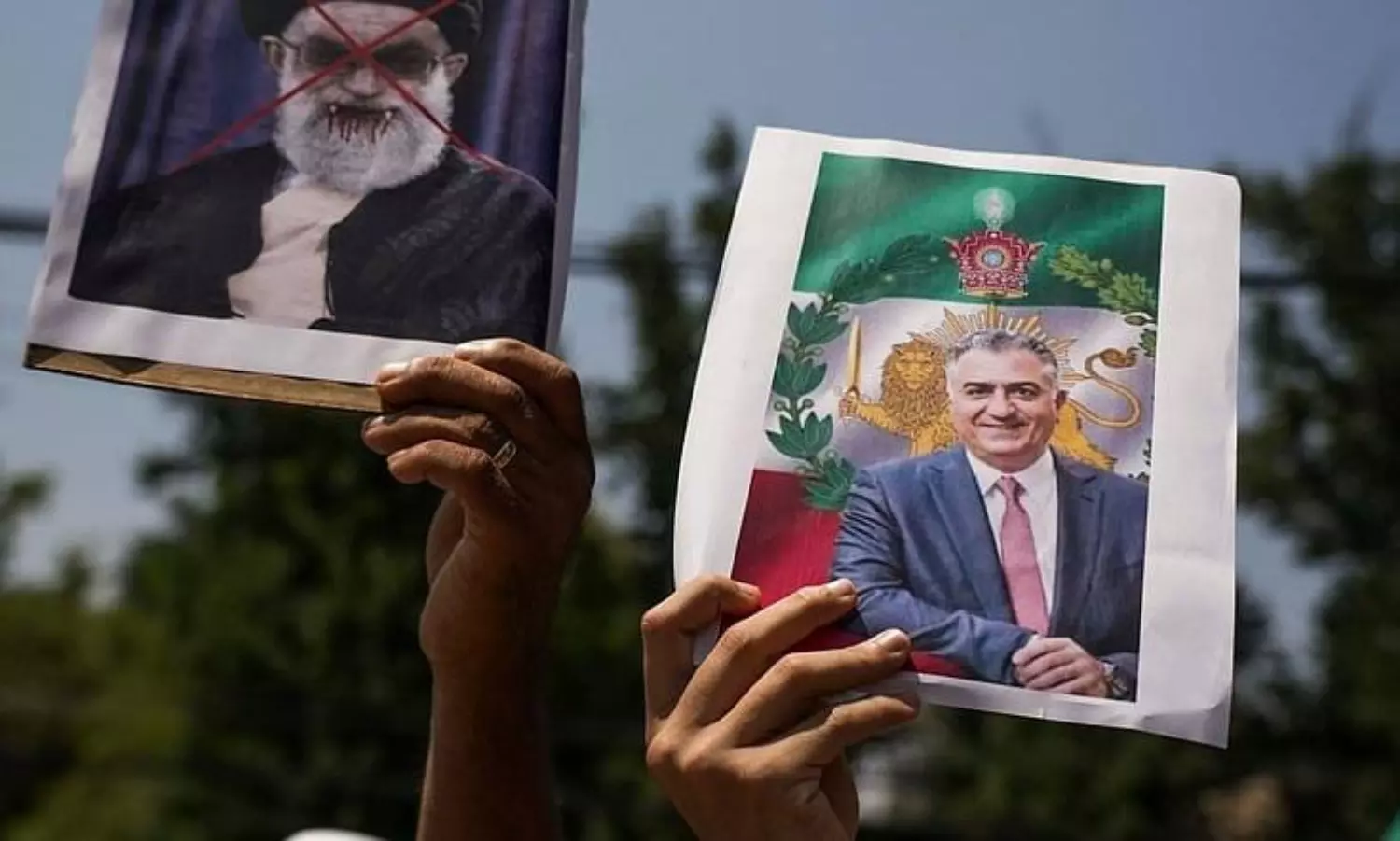 Iran warns of all-out war if attacked, as US sends ‘armada’ towards region