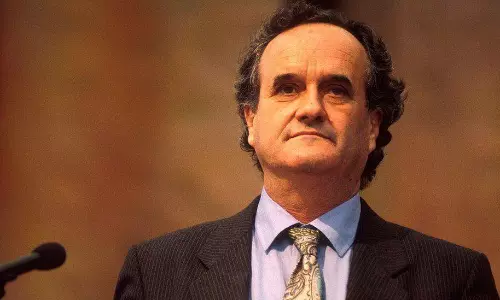 The departure of Mark Tully