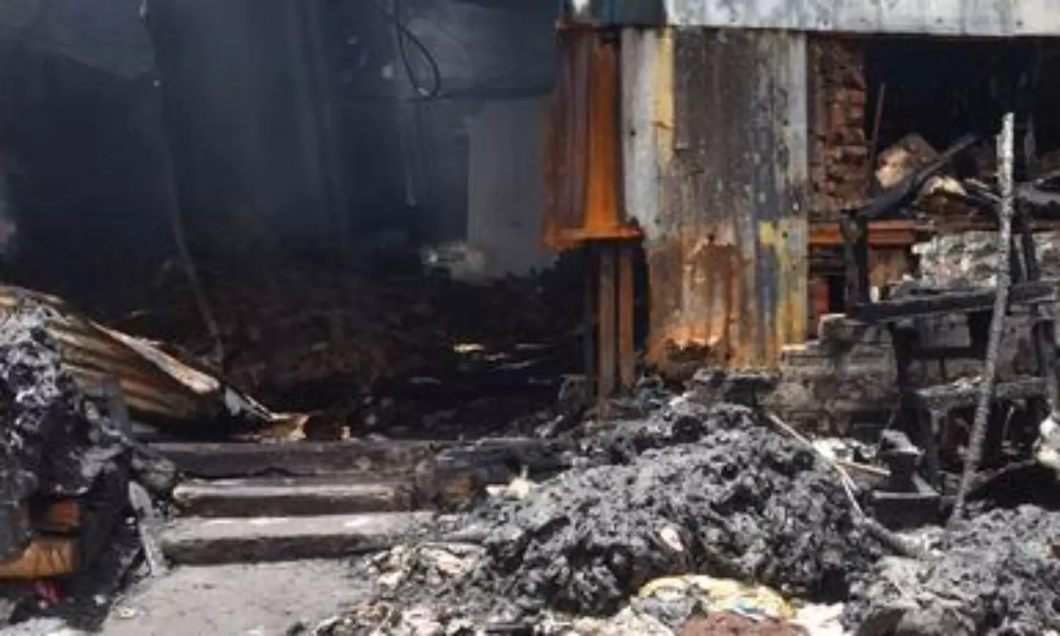 NHRC takes suo motu cognisance as death toll in Kolkata fire reaches 25