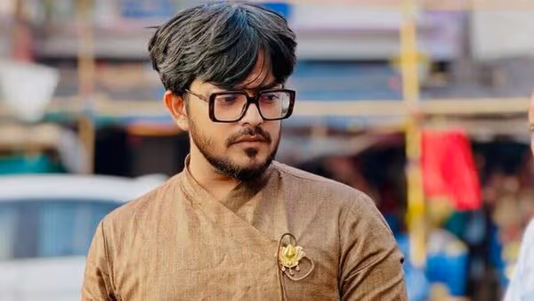 Kolkata: Complaint filed against YouTuber Sayak Chakraborty over beef row