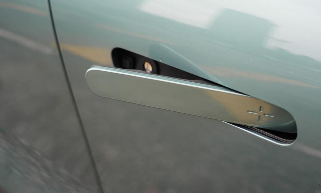 China to ban pop-out EV door handles, citing fire deaths and power failures
