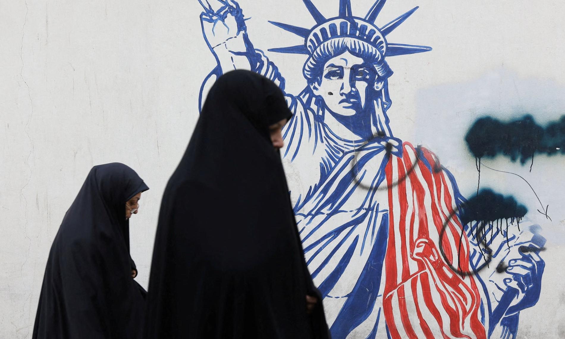 Not to rely on US help, exit immediately from Iran: US urges citizens ahead of talks