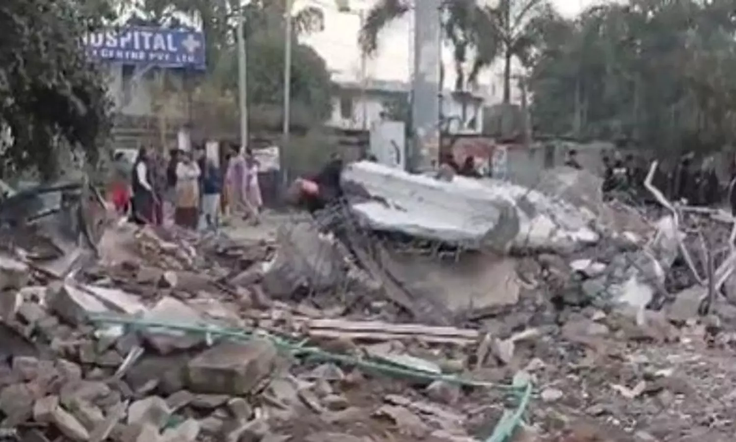 Building collapses in Rajasthans Kota killing 2