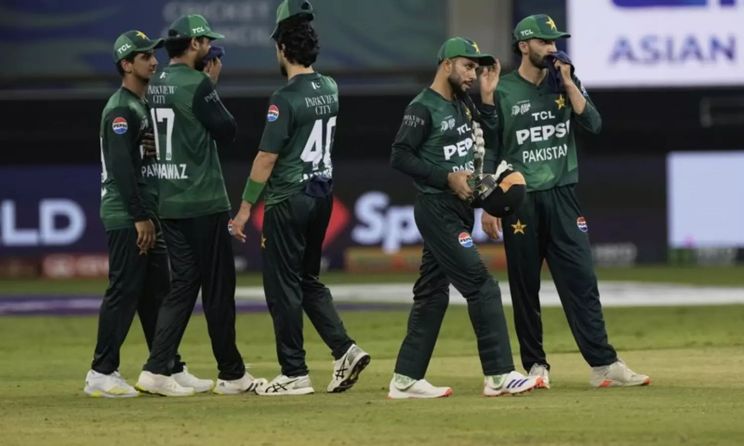 T20 WC: Pakistan govt allows team to play match against India