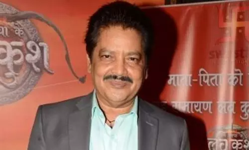 Udit Narayan’s first wife alleges mistreatment; demands maintenance