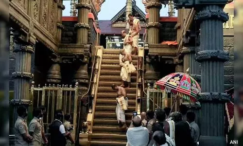 Sabarimala womens entry: Cong, BJP seek clarification from Kerala govt