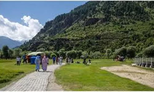 J&K reopens tourist sites shut after Pahalgam attack, Omar Abdullah thanks Amit Shah