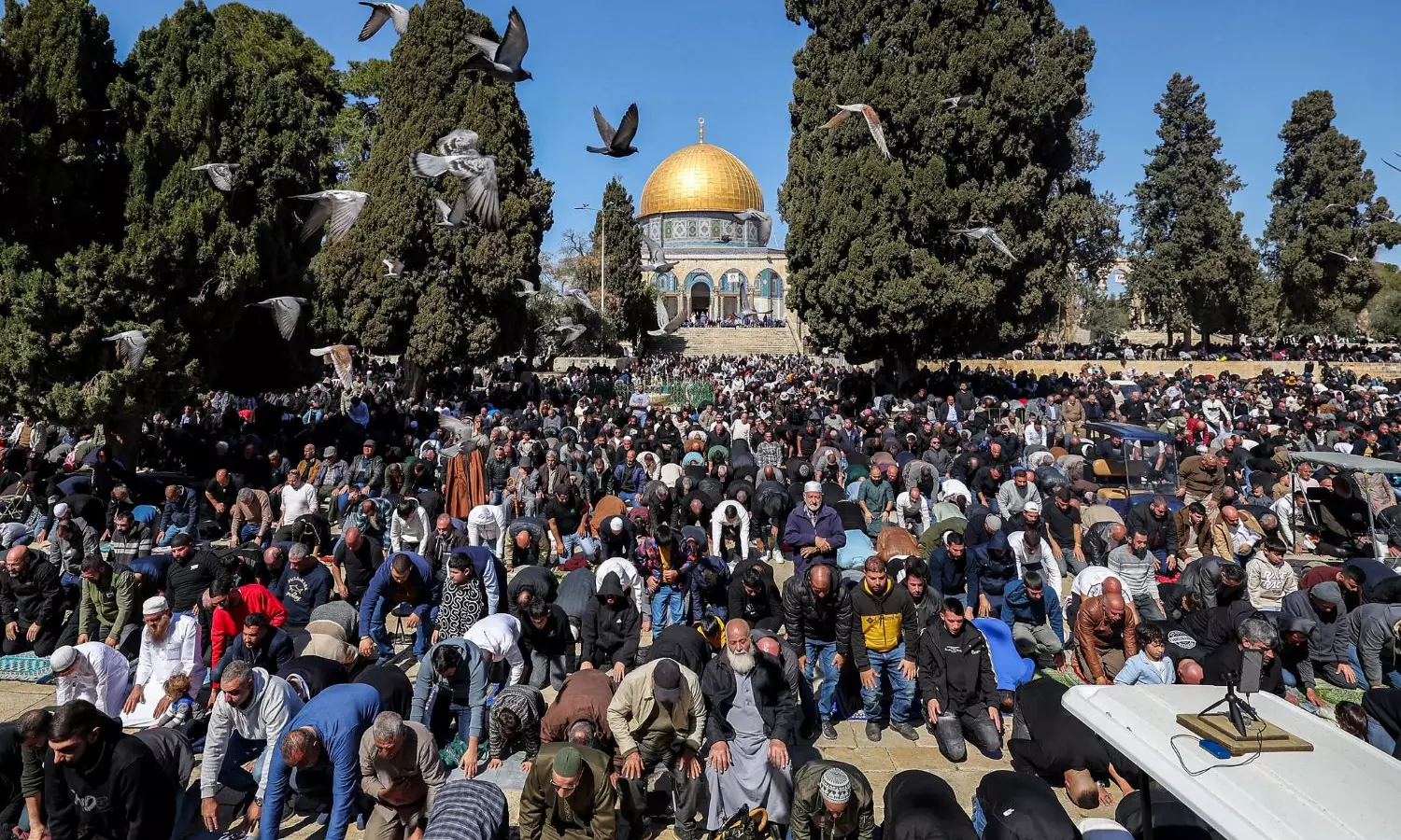 80,000 Muslims offer Ramadan’s 1st Jum’ah prayers at Al Aqsa