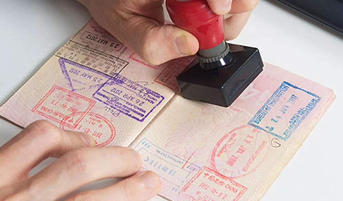 UAE assists over 30,000 stranded passengers, issues 15,327 entry visas