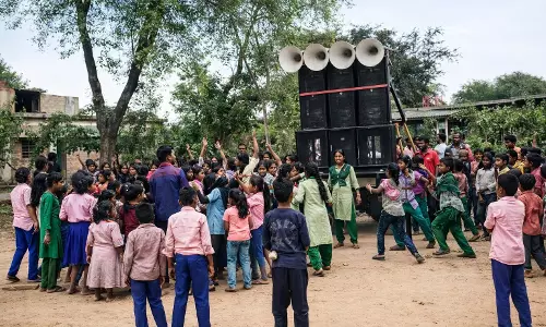 Jharkhand: Headmaster suspended over viral video of dancing with students