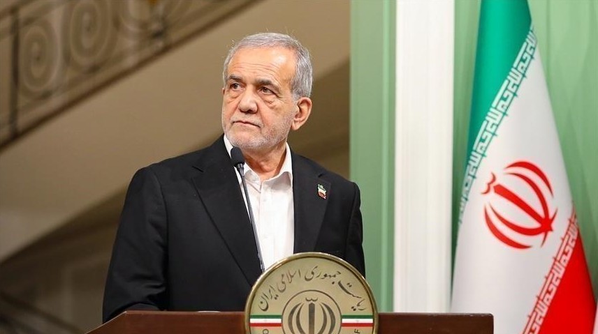 Iran says it will halt strikes on neighbours unless attacked first