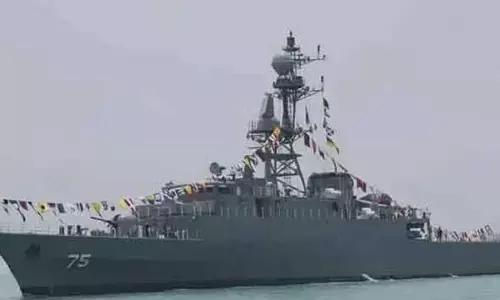 Unlawfully filmed Iranian ship at Cochin Port: journalists arrested