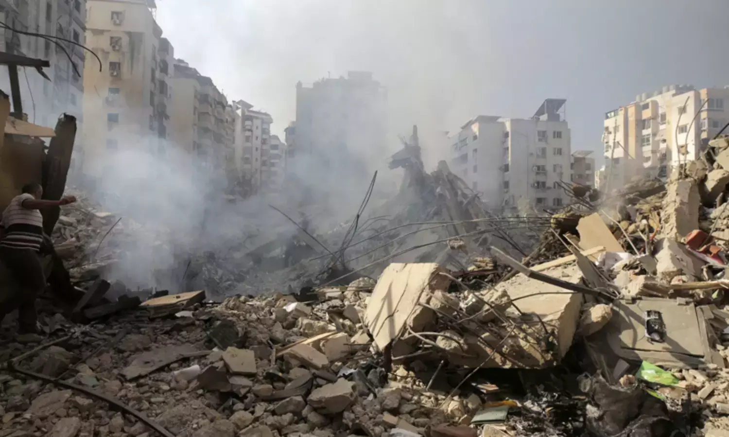 Lebanon: Israel kills dozens searching for navigator missing for 40 yrs