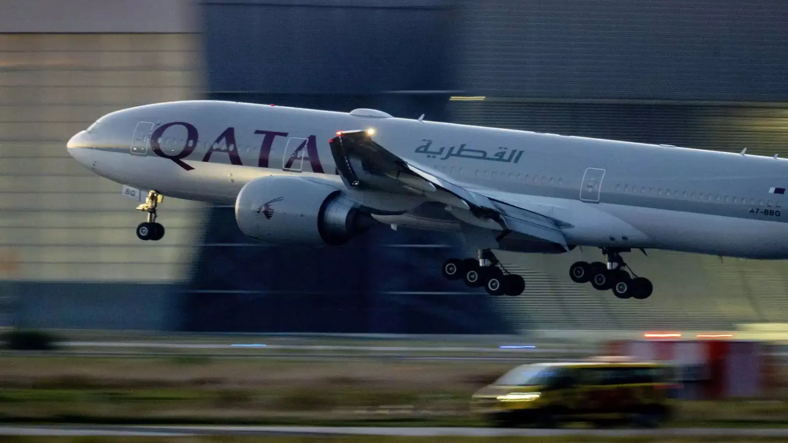 1,600 Indians return on Qatar Airways flights amid airspace curbs