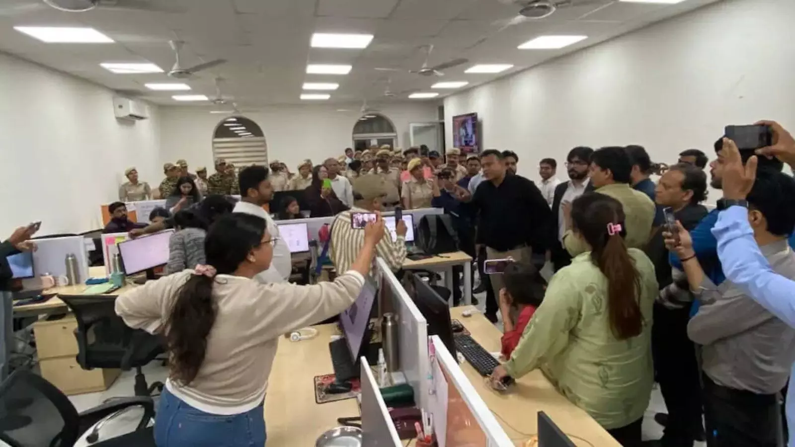 United News of India office sealed, PCI slams manhandling of journalists United News of India office sealed, PCI slams manhandling of journalists