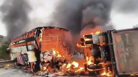 14 killed as bus catches fire after collision with tipper in Andhra