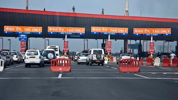 NHAI to go fully digital: No cash at toll plazas from April 1 NHAI to go fully digital: No cash at toll plazas from April 1